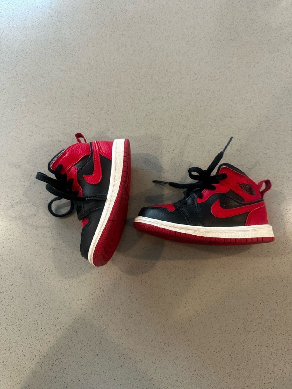 Nike Air Jordan Mid Sneakers Black and Red Toddler Size US 6C - Picture 4 of 11